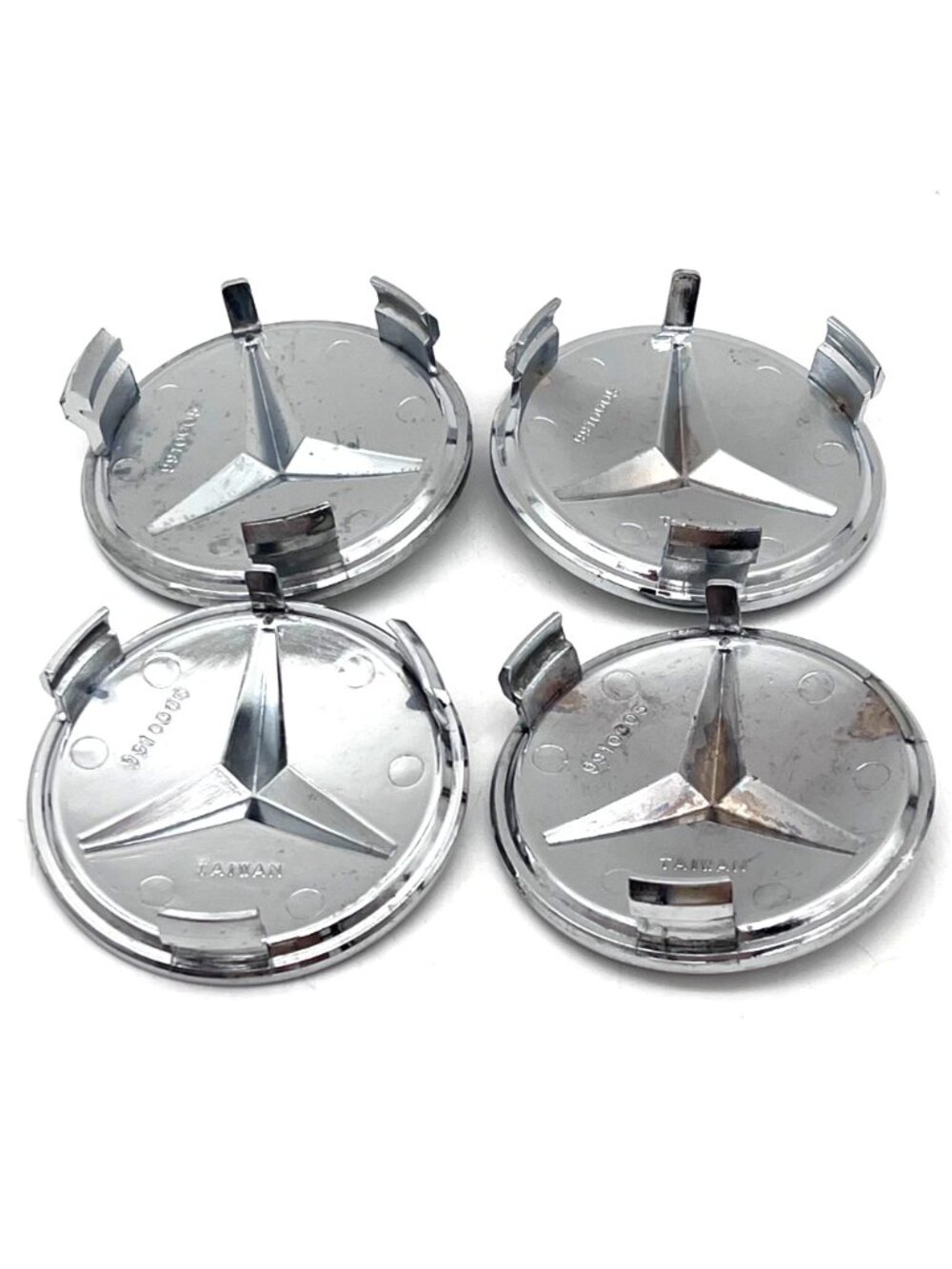 Set Of 4 Chrome Mercedes-Benz Wheel Center Caps Hubcaps 9910005 2 Broken Tabs - Picture 2 of 12